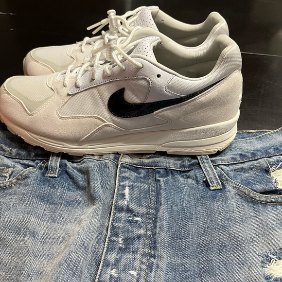 Nike x Fear of God Skylon sneakers and Fear of God Jeans Bundle - Picture 3 of 15